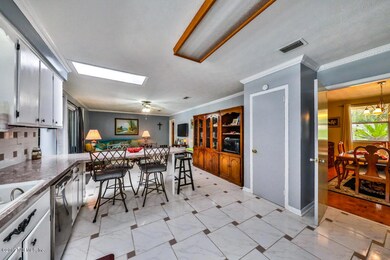 10670 Bolyard Dr, Jacksonville, FL 32218 - photo 5