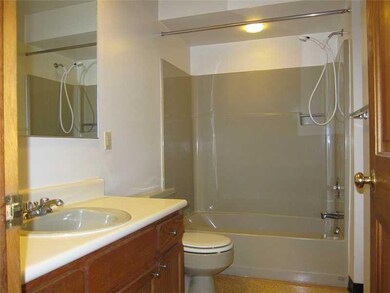 1327 Sheffield St, Pittsburgh, PA 15233 - photo 5