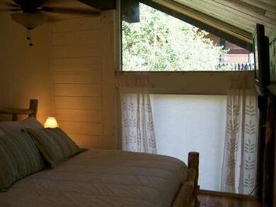 Upstairs Loft Bedroom 2