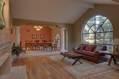 06_8235_E_Sutton_-006_mls