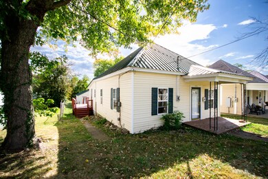 483 N Main St, Harrodsburg, KY 40330 - photo 2