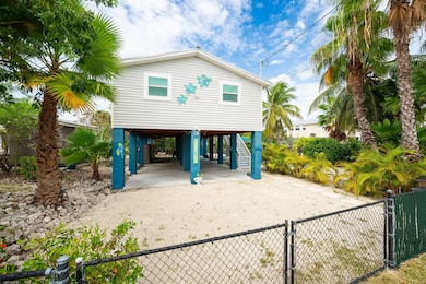 18 W Circle Dr, Key West, FL 33040 - photo 2