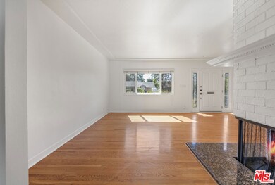 12219 Hatteras St, Valley Village, CA 91607 - photo 7