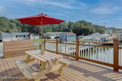 08-Deck View