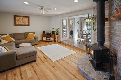 Living room 2