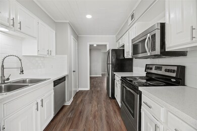 10184 Longmont Dr unit 43/7, Houston, TX 77042 - photo 5