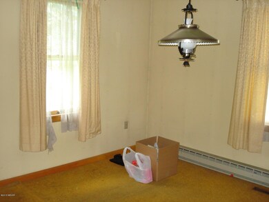 558 Mahoning St, Milton, PA 17847 - photo 7