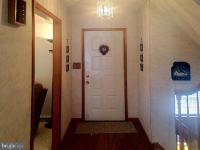 265 Martina Dr, Chambersburg, PA 17201 - photo 2