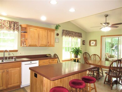 2303 W Happy Hollow Rd, Janesville, WI 53546 - photo 7