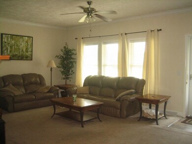 3137 Sundance Dr, Burlington, NC 27217 - photo 4