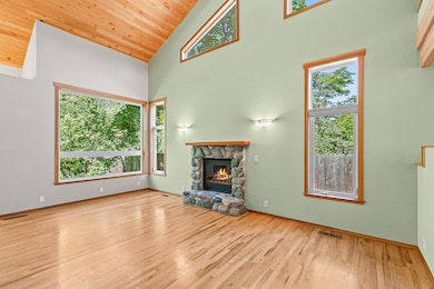 700 Clay St, Ashland, OR 97520 - photo 3