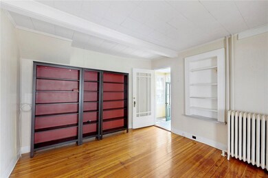 16 Vaughan Ave, Newport, RI 02840 - photo 5