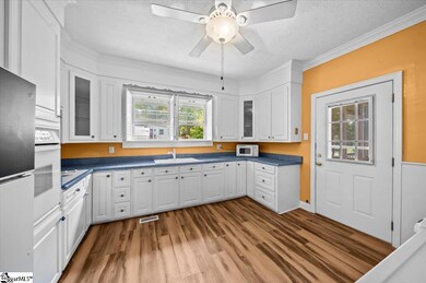 7 Clay St, Liberty, SC 29657 - photo 6