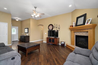 618 N Maplewood Hills Rd, Nixa, MO 65714 - photo 7