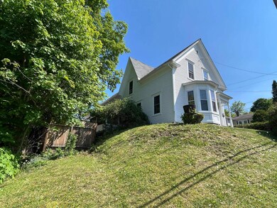 76 Cross St, Newport, VT 05855 - photo 3