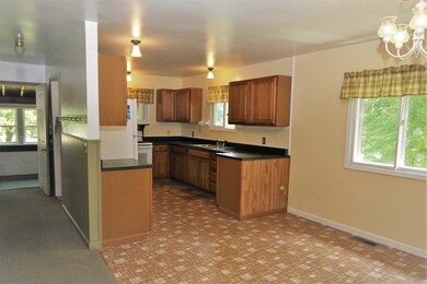 6 Kitchen