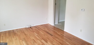 6804 Hawthorne St, Hyattsville, MD 20785 - photo 2