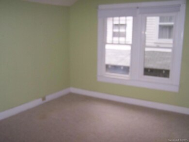 141 Bost St, Statesville, NC 28677 - photo 3