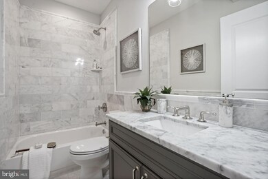 1719 18th St NW unit 2, Washington, DC 20009 - photo 7