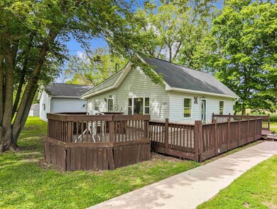 308 E Harrison St, Kirklin, IN 46050 - photo 2