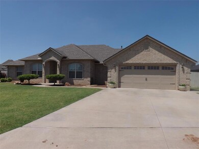 2921 Stephanie Ln, Altus, OK 73521 - photo 2