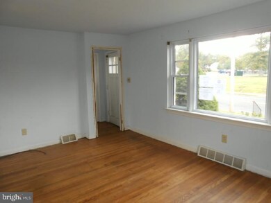 43 S Valley Forge Rd, Lansdale, PA 19446 - photo 4