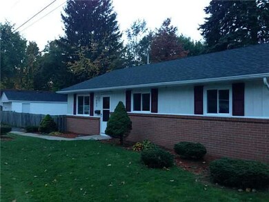 2401 Murray Dr, Toledo, OH 43613 - photo 2