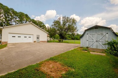 208 Richdale Ln, Shelbyville, TN 37160 - photo 3