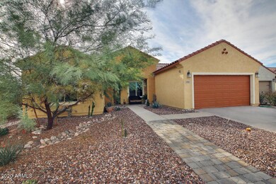 6963 W Springfield Way-large-002-035-Fro