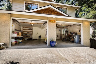 20908 Woodlake Dr, Edmonds, WA 98026 - photo 5