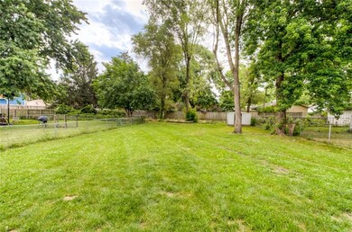 1635 Searle St, Des Moines, IA 50317 - photo 5