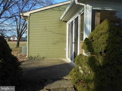 5823 Box Elder Ct, Frederick, MD 21703 - photo 3