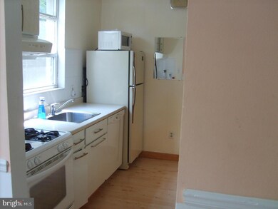 Radnor House unit B1, Bryn Mawr, PA 19010 - photo 4