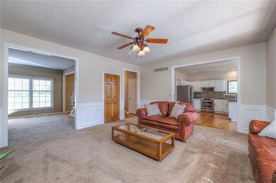 15501 Outlook St, Overland Park, KS 66223 - photo 5
