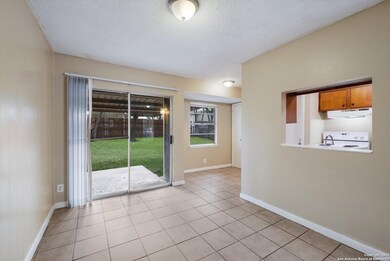 4726 Casa Verde St, San Antonio, TX 78233 - photo 7