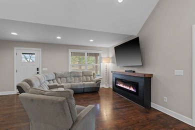 634 S Tunnel Rd, Gallatin, TN 37066 - photo 7