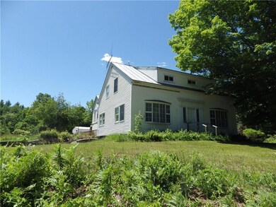 Farm house in Belgrade Lakes with...