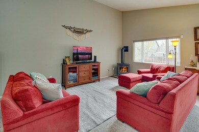 2126 SW Pumice Ave, Redmond, OR 97756 - photo 6