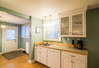 kitchen 3.jpg