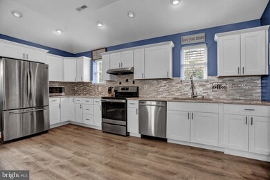 8839 Satyr Hill Rd, Parkville, MD 21234 - photo 3