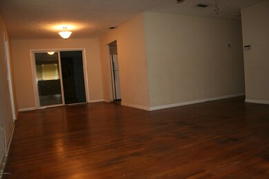 1161 Comanche St, Jacksonville, FL 32205 - photo 2