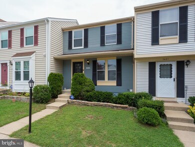 7419 Aspenpark Rd, Lorton, VA 22079 - photo 2