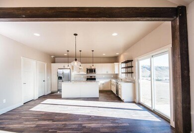 5575 Kitchen