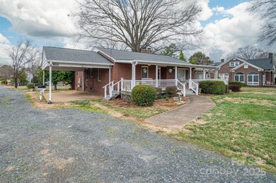 816 S Point Rd, Belmont, NC 28012 - photo 3