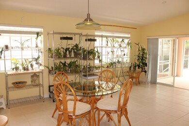 Dining/Den