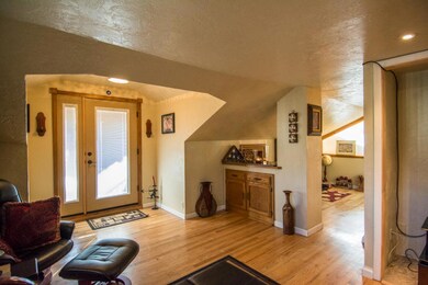1306 Willis St, Redding, CA 96001 - photo 7
