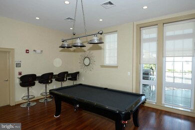 4151 S Four Mile Run Dr unit 103, Arlington, VA 22204 - photo 3