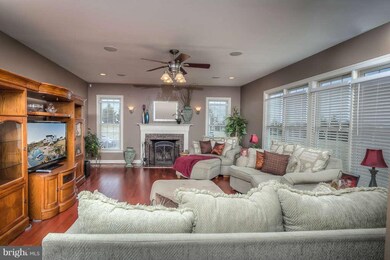 6564 Jasana Ct, Sykesville, MD 21784 - photo 5