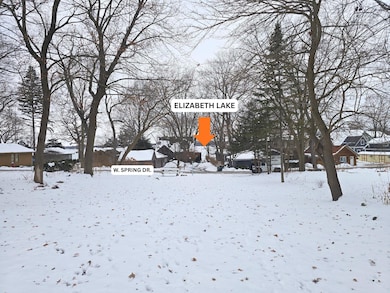 210 W Spring Dr, Twin Lakes, WI 53181 - photo 2