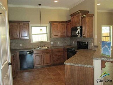 5010 Shiloh Ridge Dr, Tyler, TX 75703 - photo 5